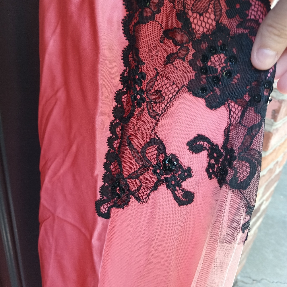 Jacalyn Bennett Fredericks of Hollywood Nightgown Lace 100% Silk Pink/Peach Blk - Picture 6 of 14